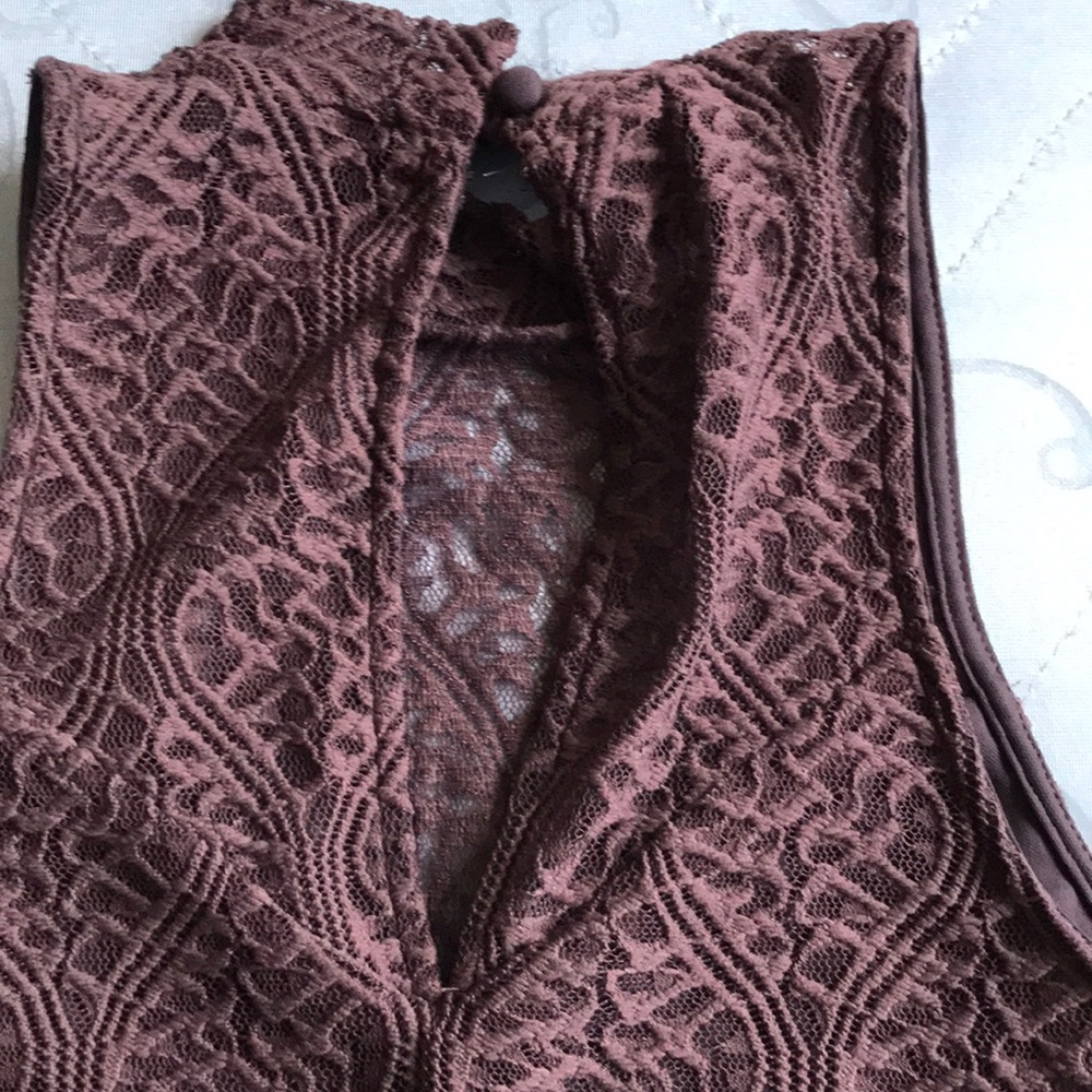 Purple lace shirt - Picture 2 of 3